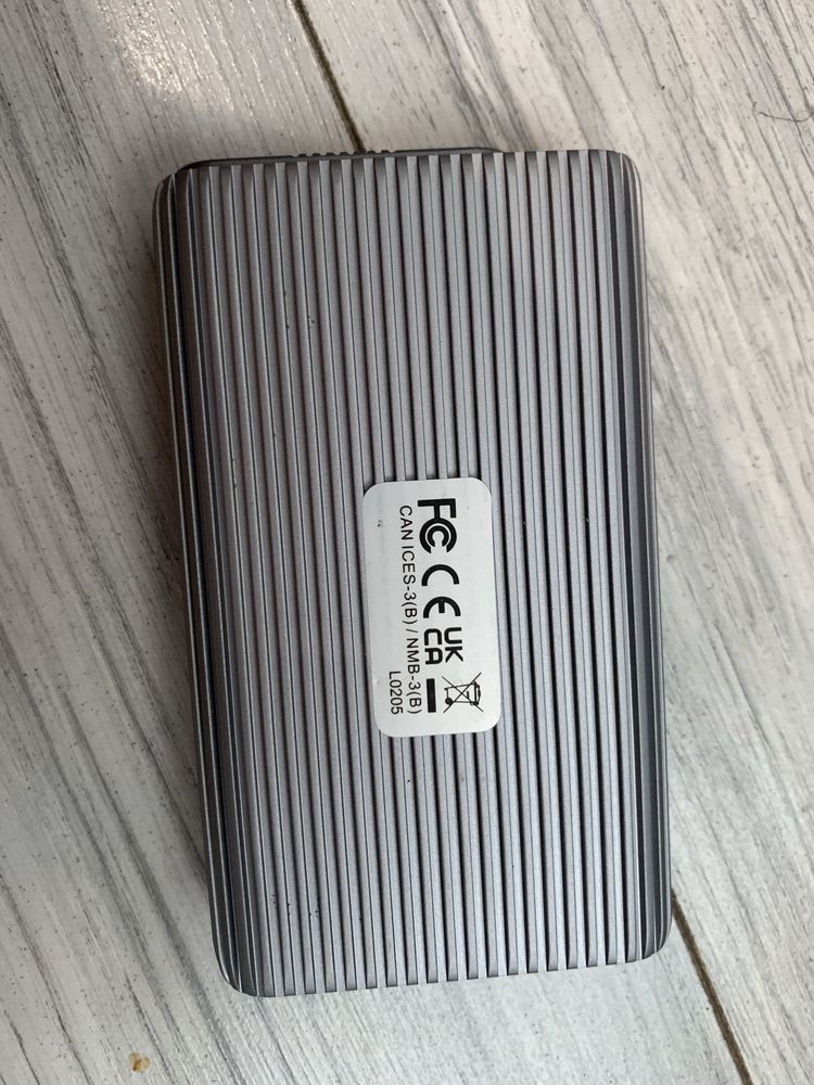 Satechi - adapter dysku nvme ssd obudowa usb4 hub przejściówka