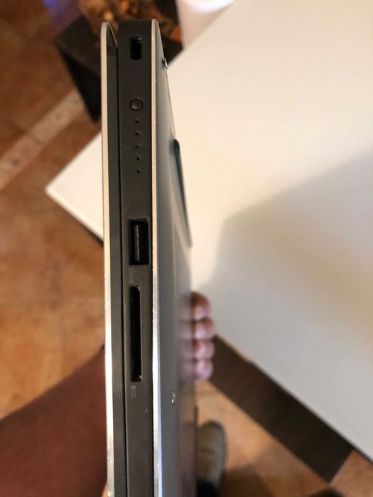 Portatil Dell Precision 5520/ i7-7820HQ Turbo 3,9 Ghz