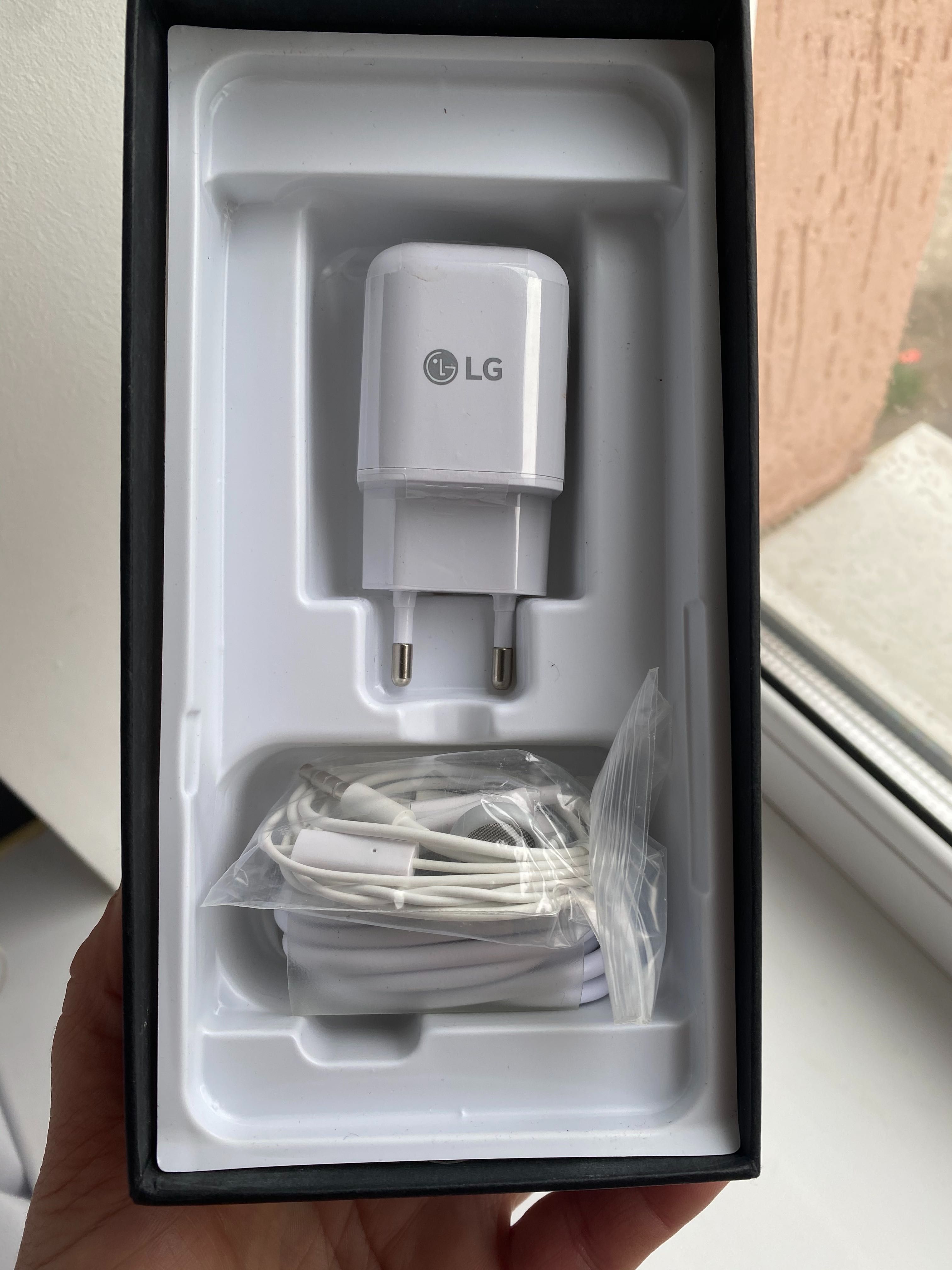 Продам новий LG V60 ThinQ 5G память 8/128