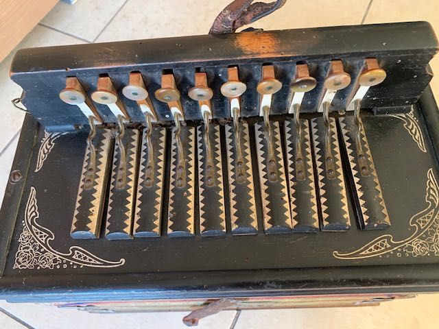 Akordeon heligonka Universal accordeon A. Pitschler & Son UNIKAT z XX
