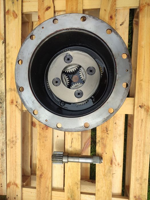 Układ planetarny,zwrotnica Case Magnum 225,235,250,255,260,280,290,305