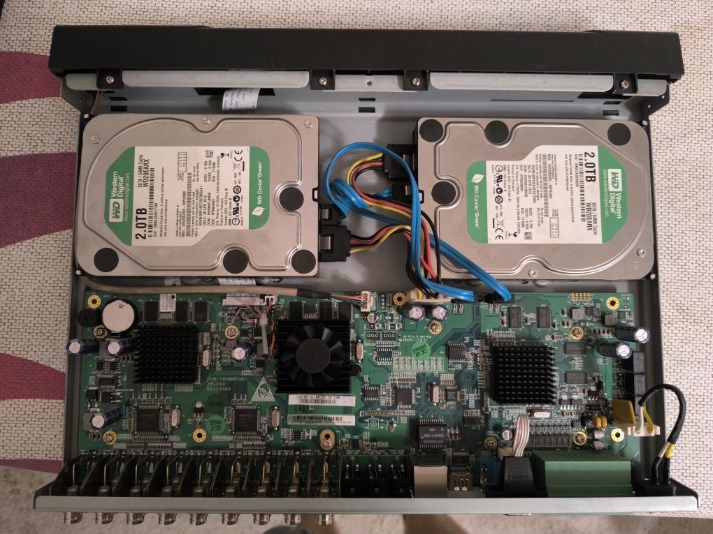 Rejestrator BCS 1604HF-A Dysk Sata 2 TB WD 20