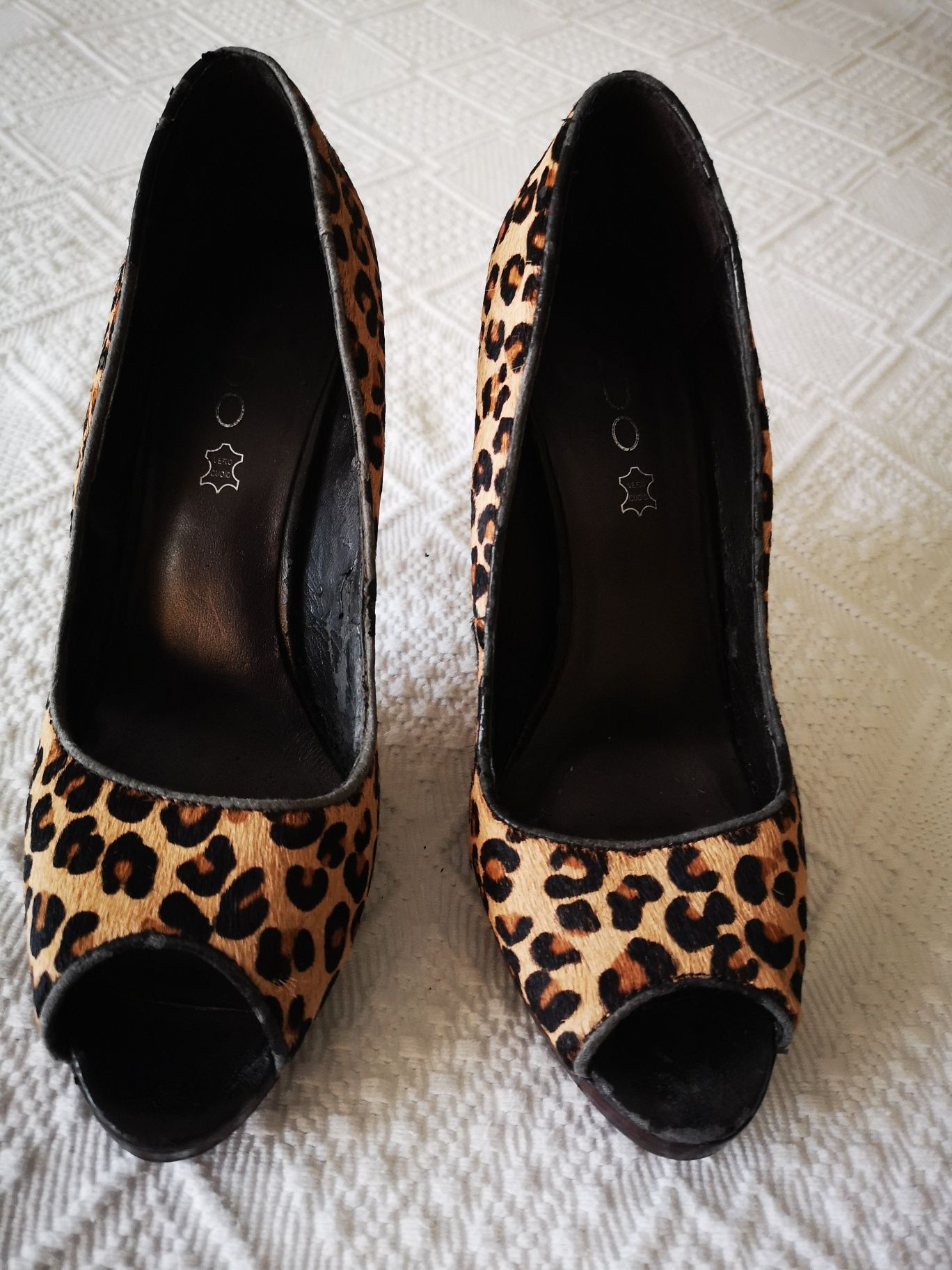 Sapatos da Aldo de pêlo - padrão leopardo N°38