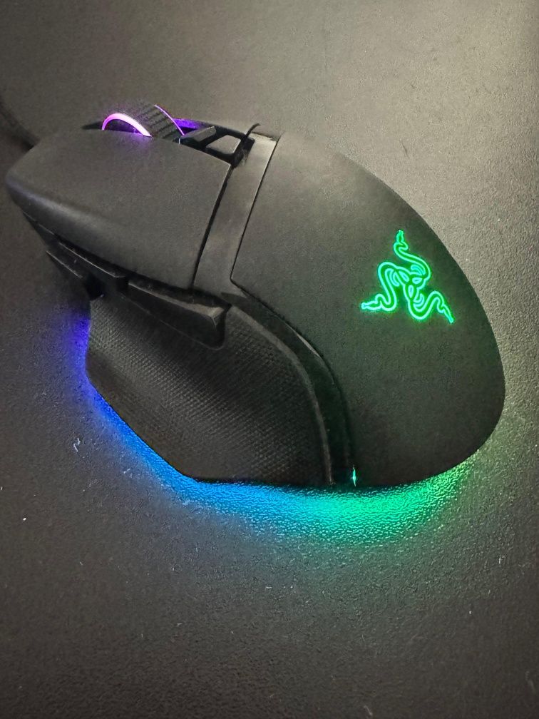 Razer Basilisk v3 ergonomic gaming mouse