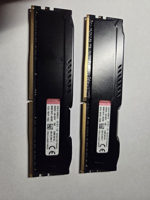 Pamięć RAM DDR4 Kingston FURY HYPERX 2 x 8GB = 16GB  HX421C14FBK2