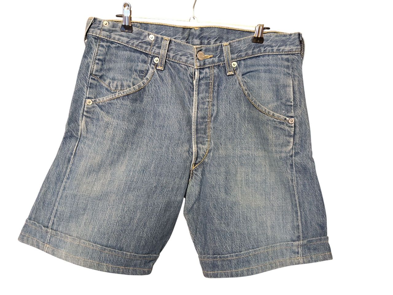 Levi's,чоловічі шорти р.30