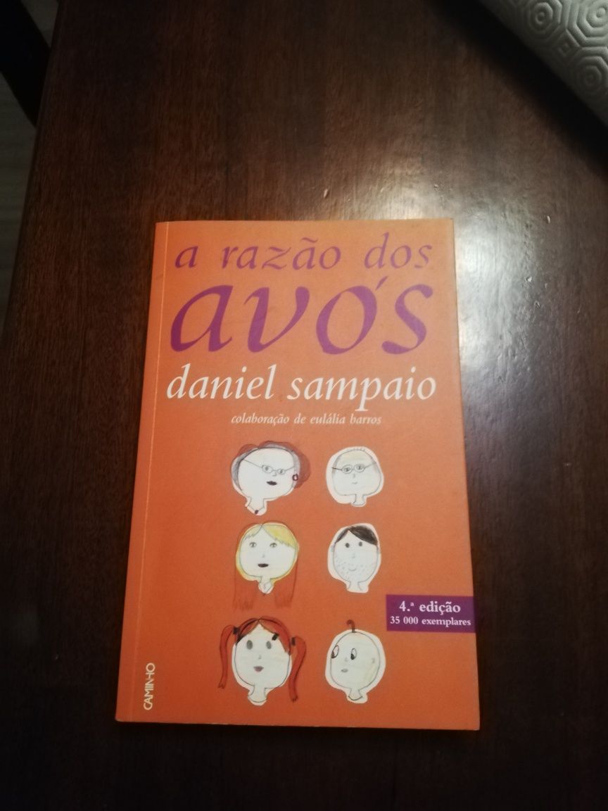 Vendo livro A razão dos avós