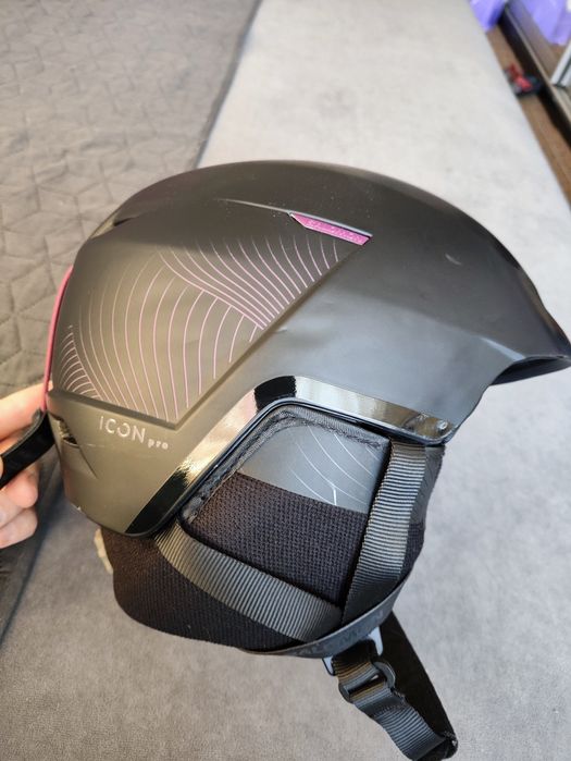 Шолом гірськолижний Salomon Icon