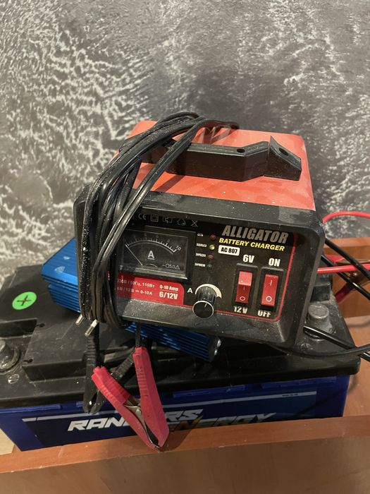 Продам комплект ИБП инвертор, акамулятор, зарядное