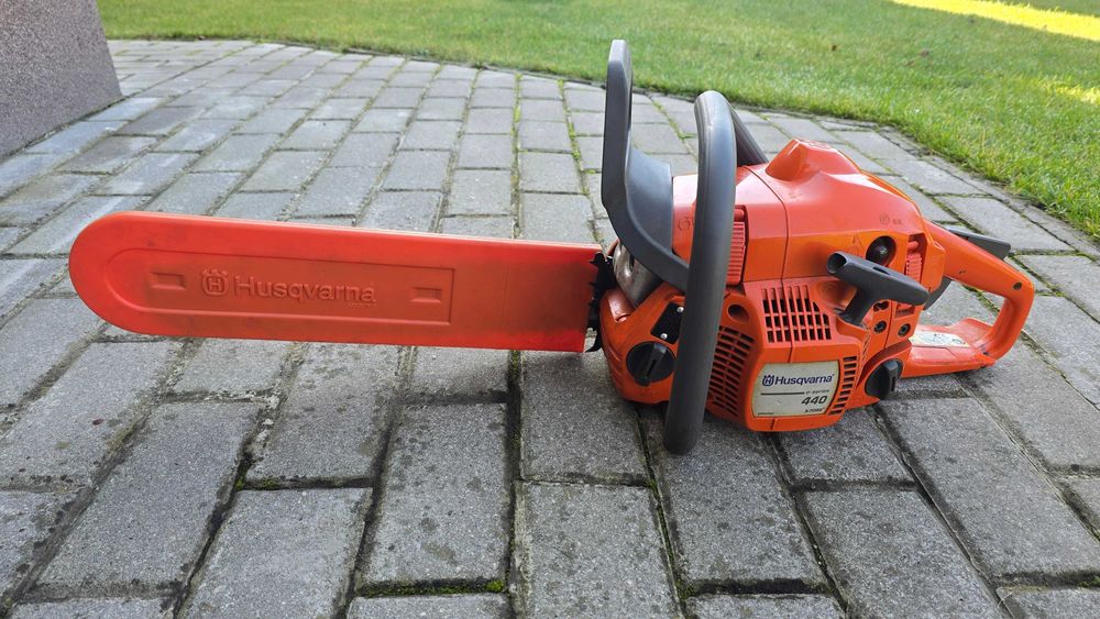 Sprzedam spalinową pilarkę łańcuchową Husqvarna 440e