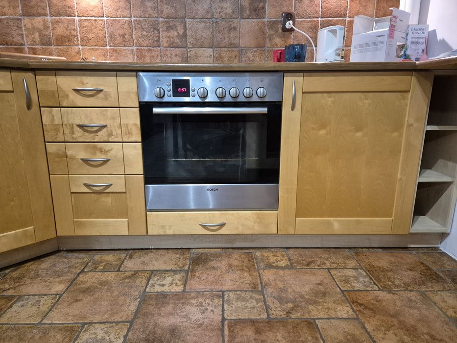 Sprzedam meble kuchenne wraz ze sprzętem AGD