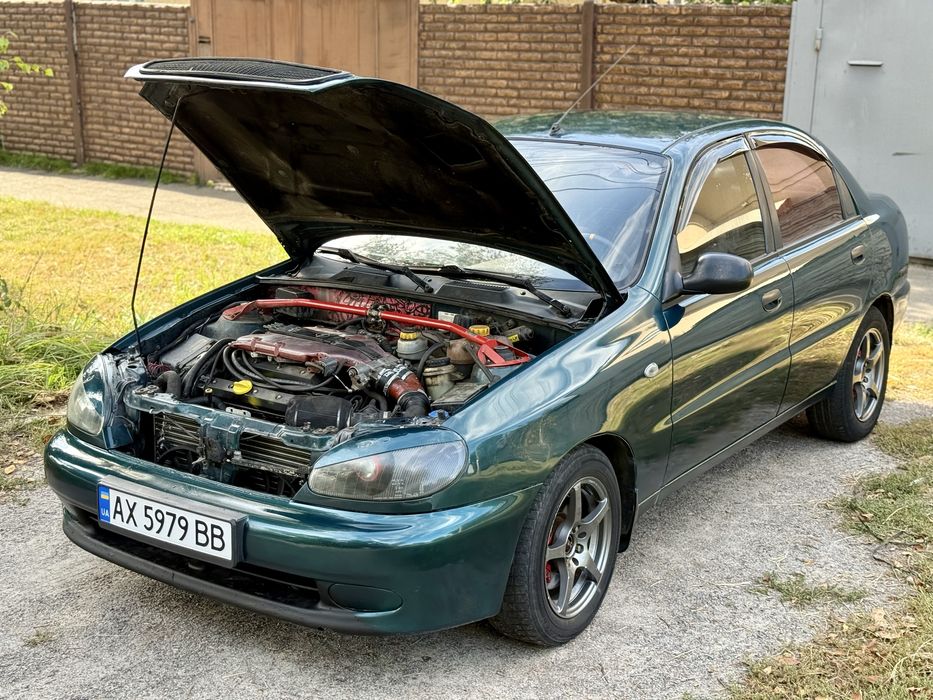 Daewoo Lanos 2.5 V6 Opel x25xe