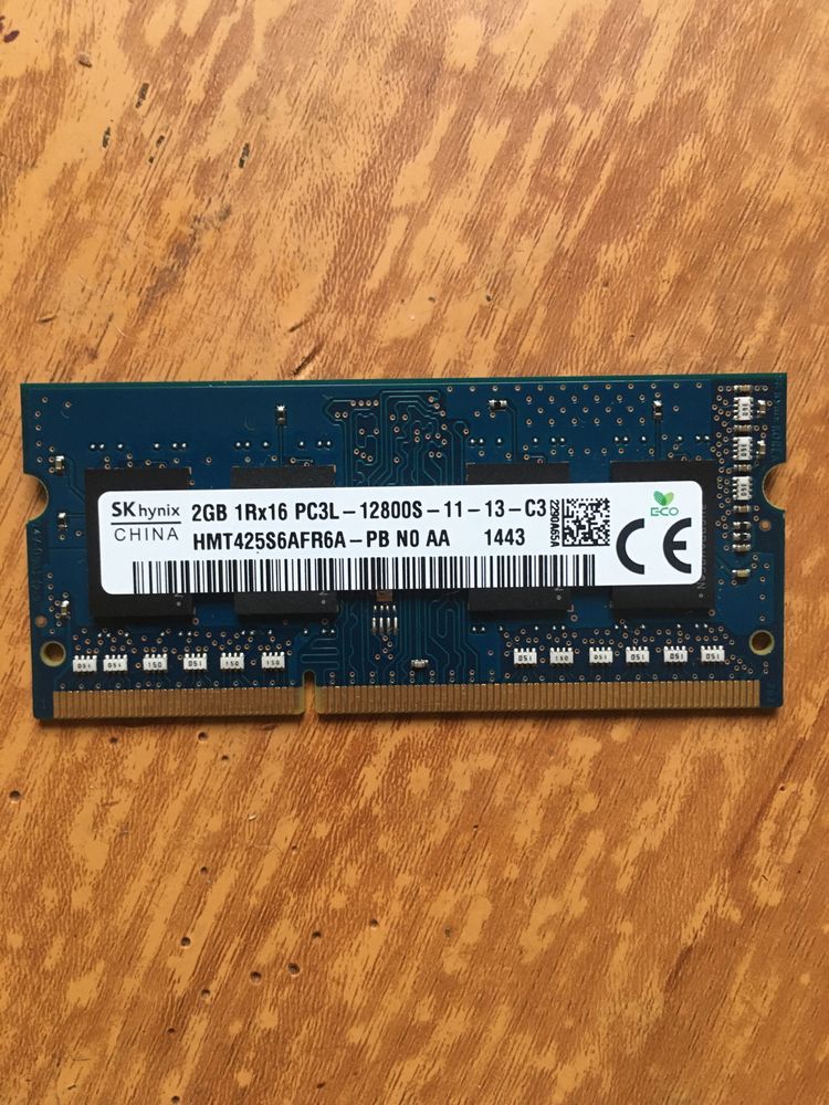 Оперативна память, 2 гб ddr3l 1.35V