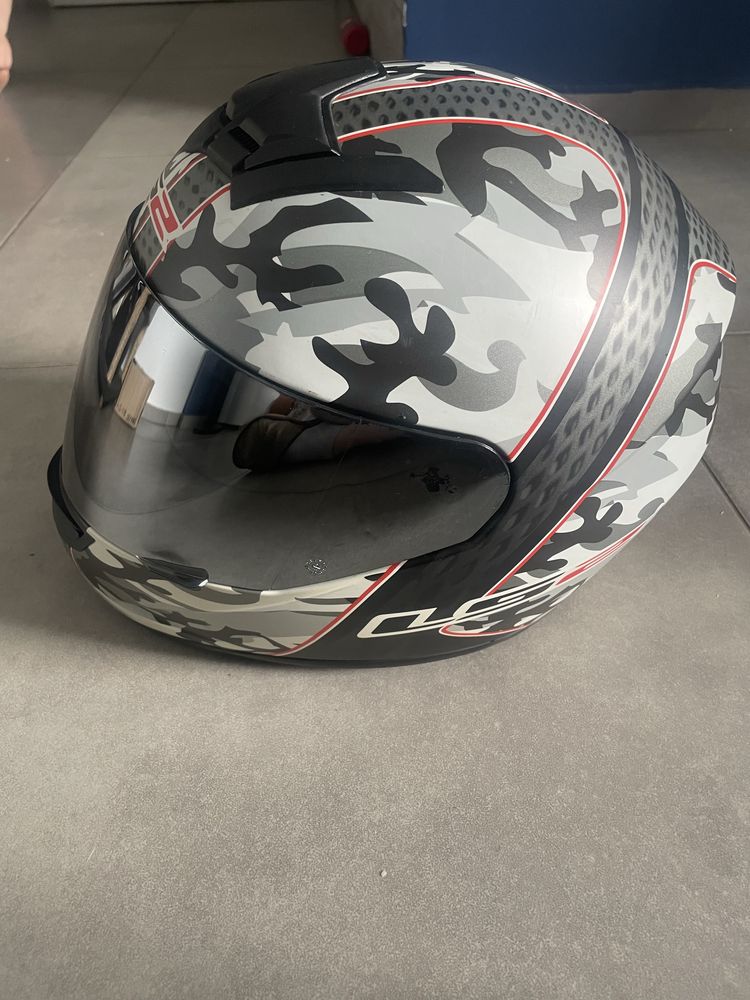 Kask motocyklowy LS2