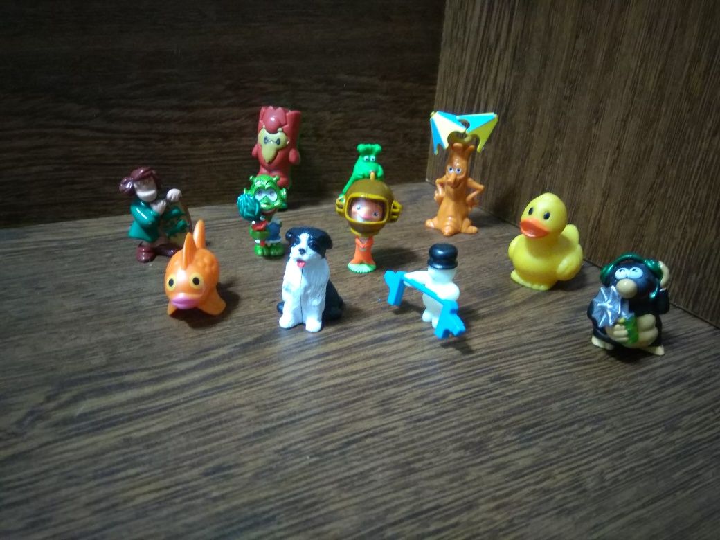 Bonecos Miniaturas de Desenhos Animados e Coleções