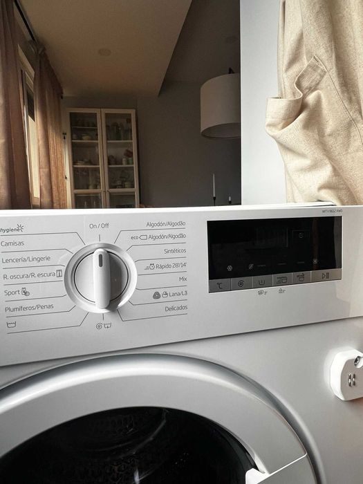 Máquina de Lavar Roupa