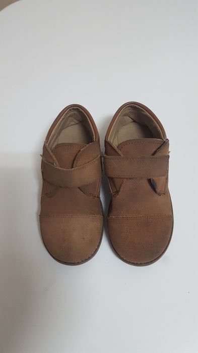 Sapatos tamanho 29