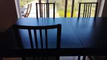 IKEA - BJURSTA Mesa Extensivel 140/180/220x84 cm + 4 Cadeiras