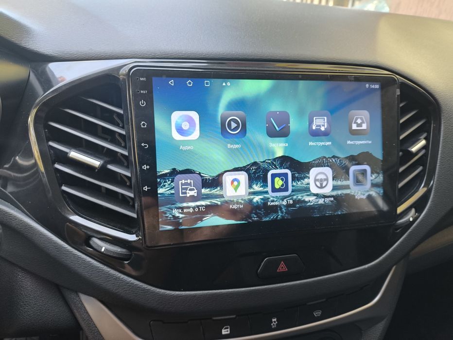 Магнітола Lada Vesta, андроїд. 4/64 ГБ. Камера. CarPlay та Android a.