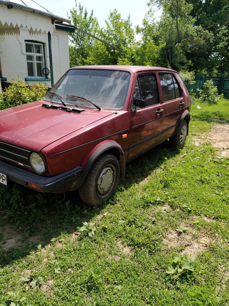 Фольцваген, продам, срочно.