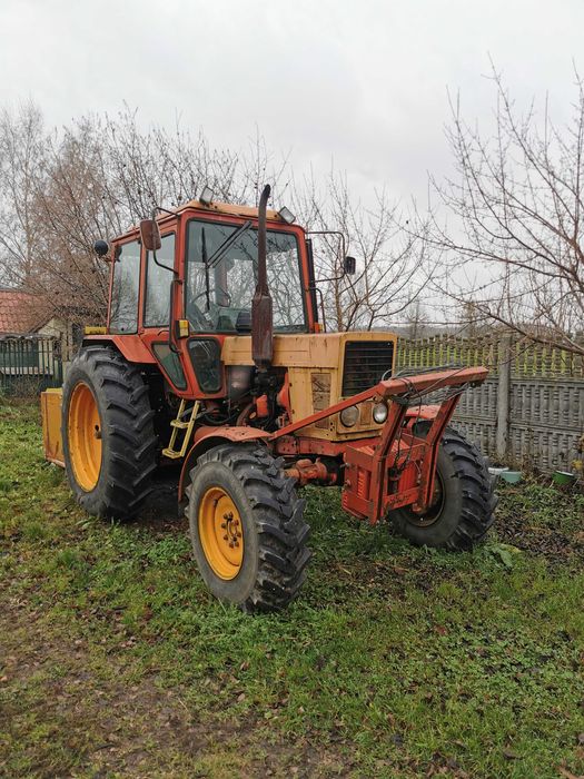 Traktor Belarus MTS 82