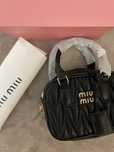 Mala miu miu black/gold