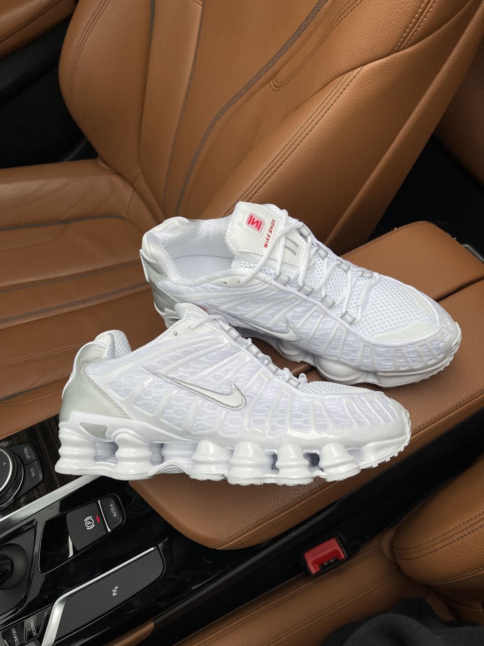 Женские кроссовки Nike Air Max Shox TL White. Размеры 36-41