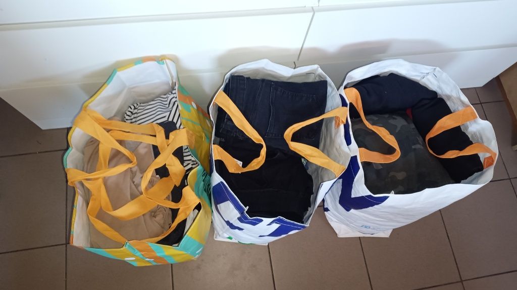 3 duże torby ubrań - w super cenie