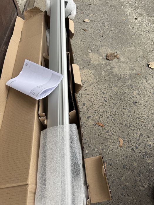 Bagażnik Toyota Corolla Kombi do relingów