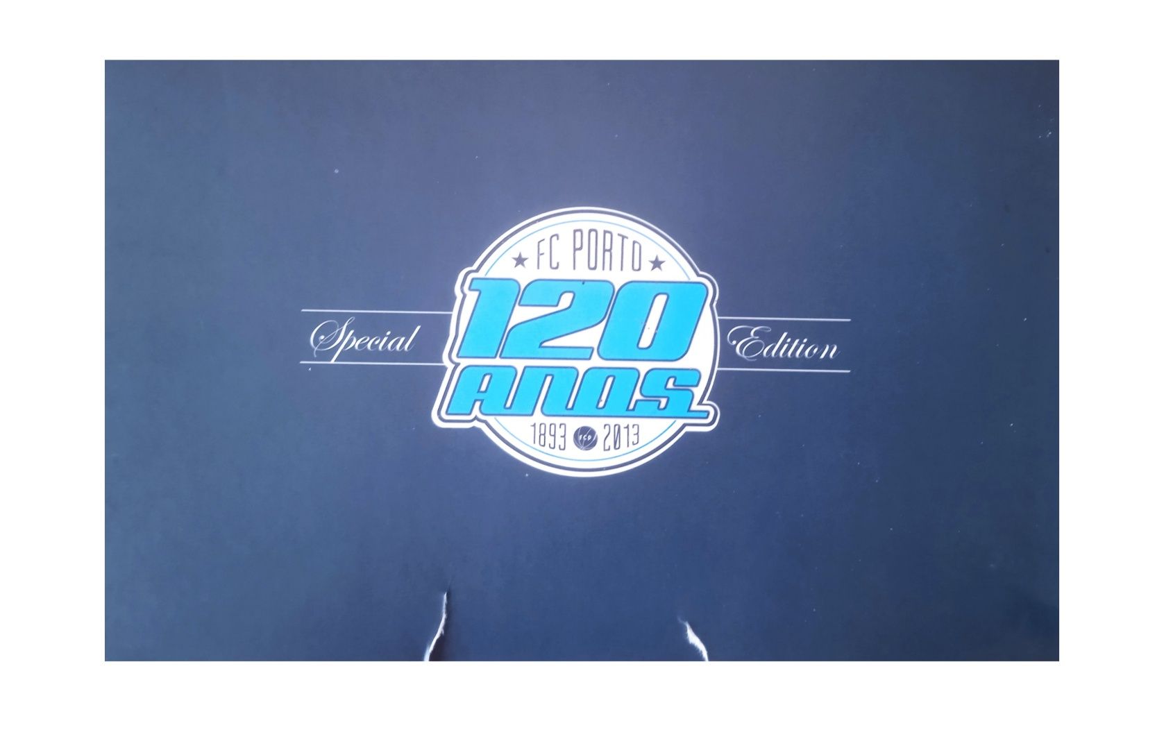 Futebol Clube do Porto - Cachecol - 120 anos
Novo , em caixa original