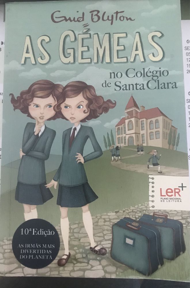 Livro “As gémeas no Colégio Santa Clara”