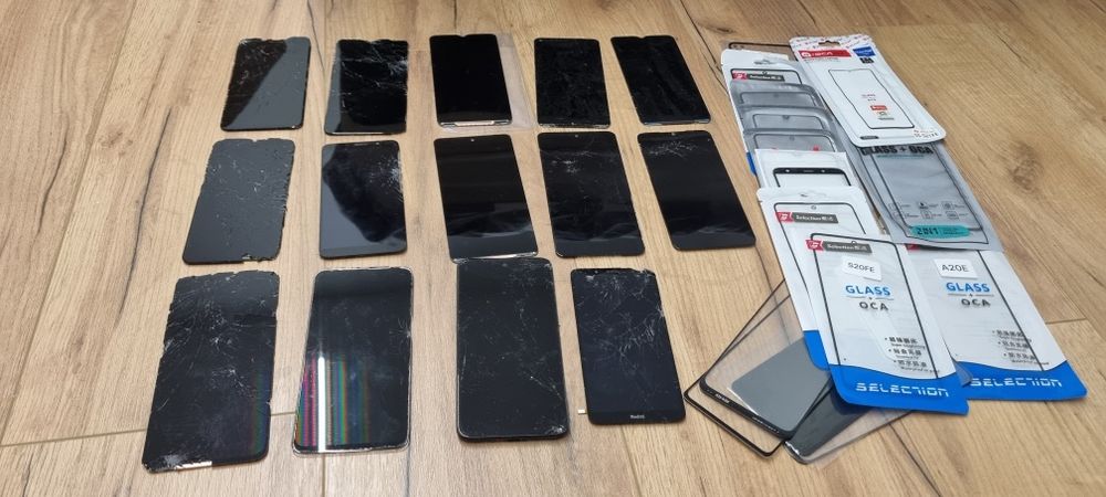 Wyświetlacz Zbitki 44 SZT  S21 plus s21 s22 ultra p40 pro note s20