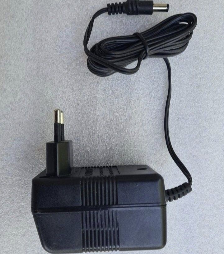 zasilacz AC 9V 600ma