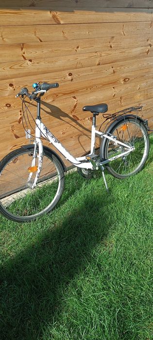 Rower biały Romet koła 24