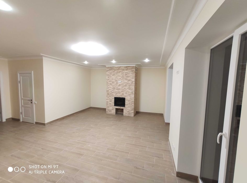 будинок з ремонтом Бортничі