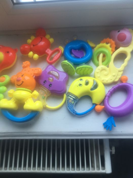 Брязкальця  9 шт в бутилці