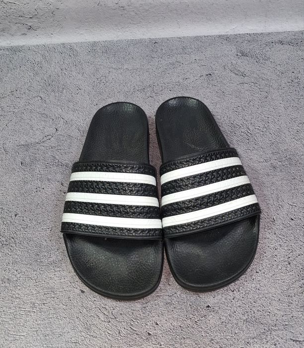 Тапки Adidas Adilette сланцы мужские шлепанцы тапочки Duramo