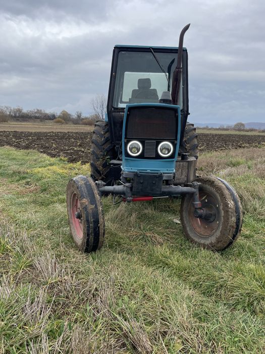 Продається ЮМЗ - 6  з навісним обладнанням