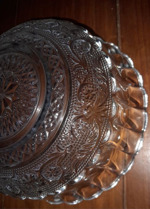 Taça decorativa transparente