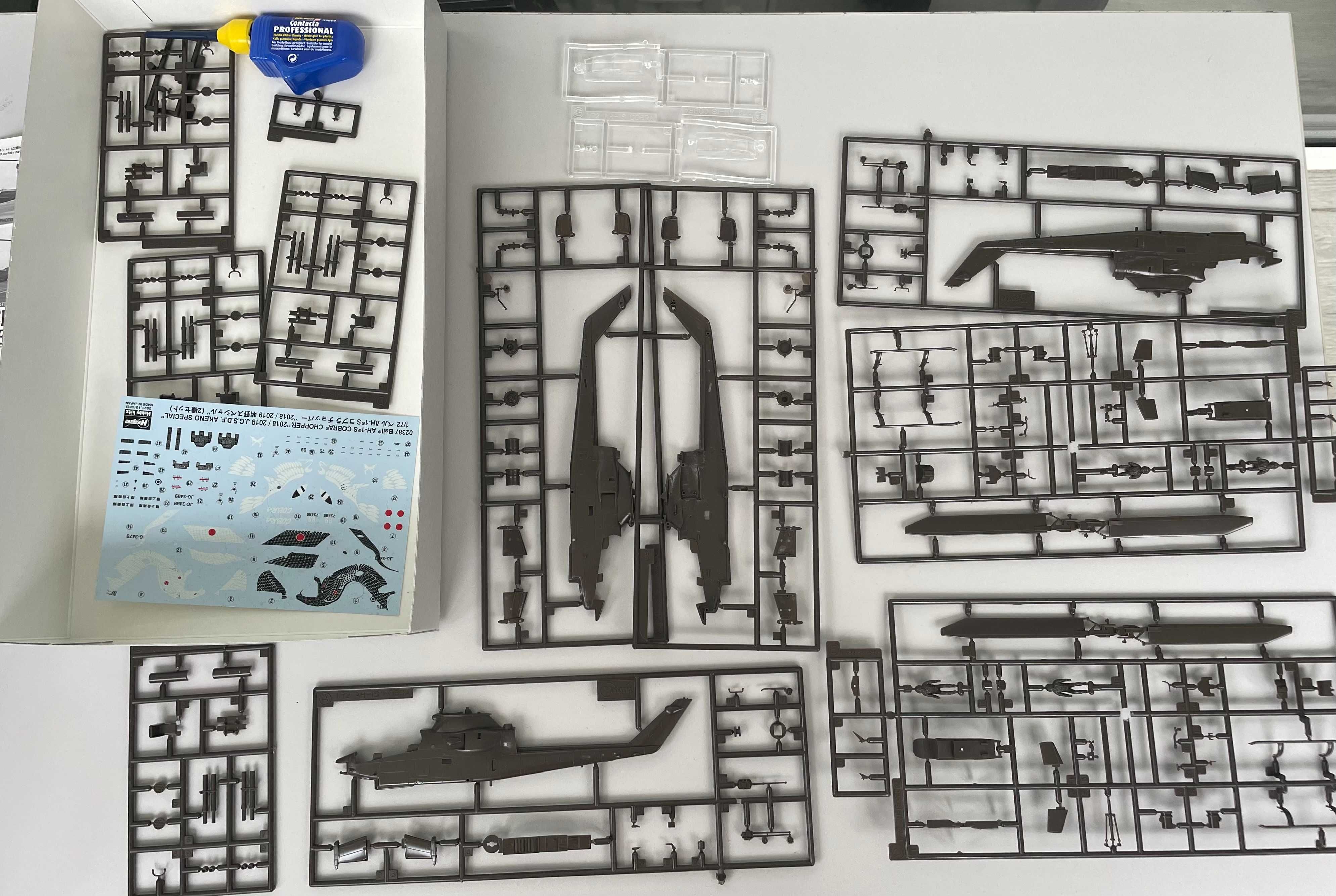Модель 1/72 вертоліт Bell AH-1S Cobra Chopper Special' Hasegawa 02387