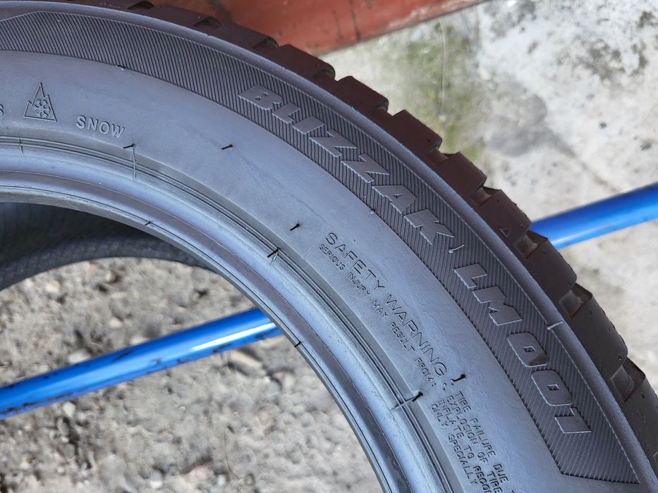 205/55/17 R17 Bridgestone Blizzak LM001 4шт ціна за 1шт зима шини