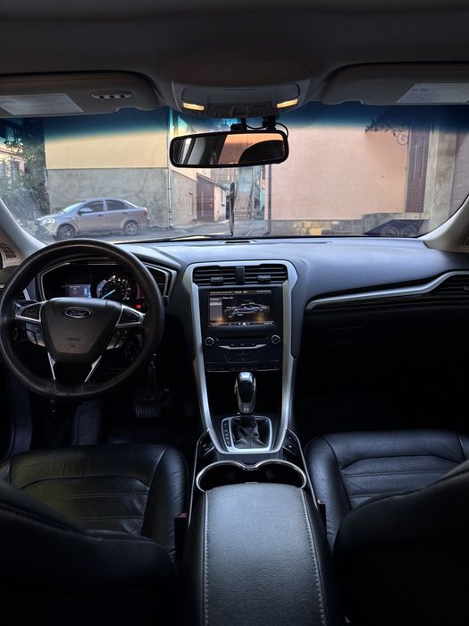 Продам Ford Fusion plug-in hybrid 2013