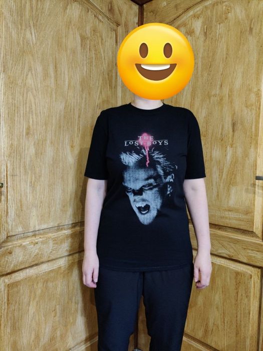 Як нова чудова футболка розмір М є олх доставка укрпоштою