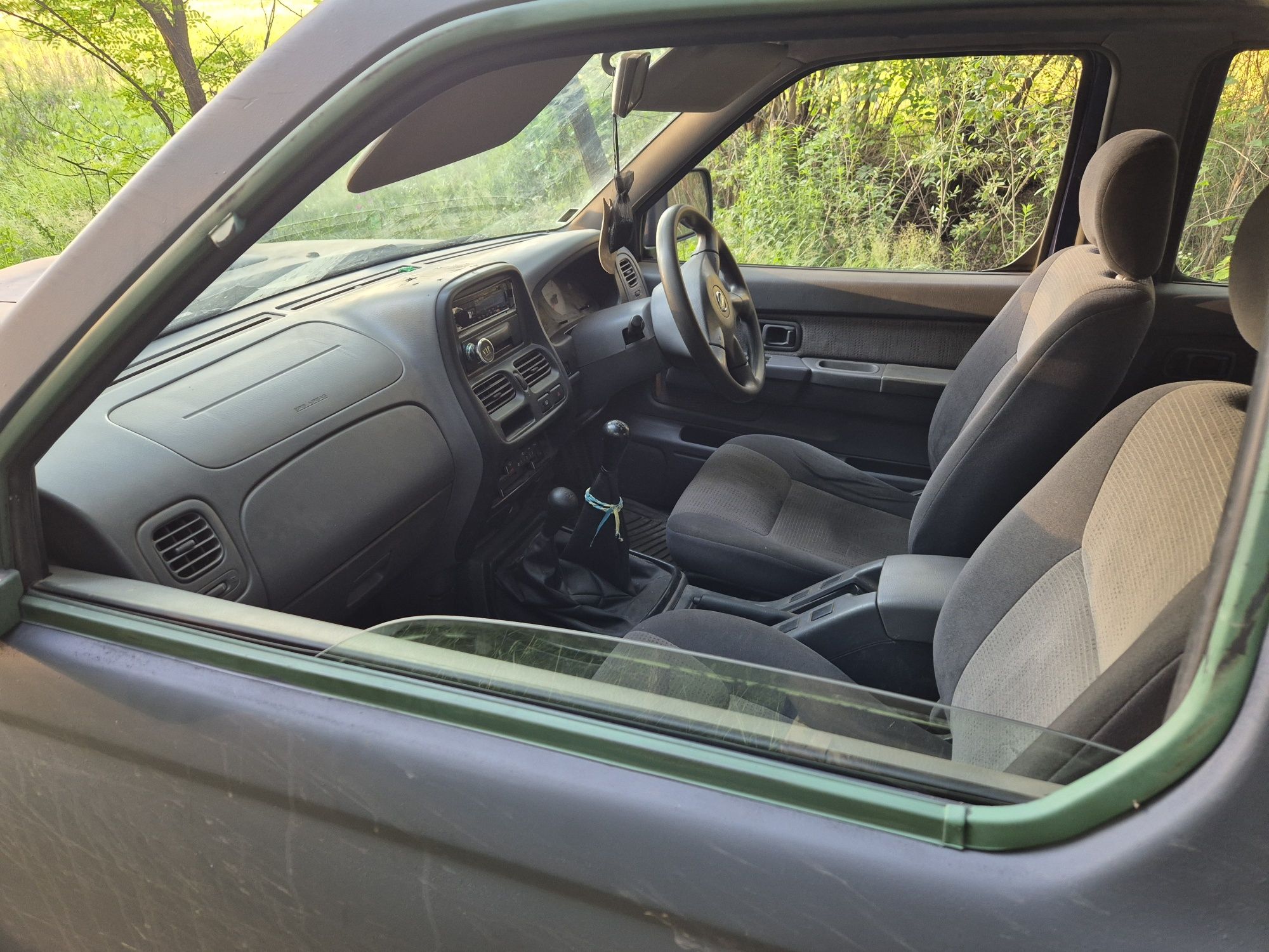 Нісан Navara d22