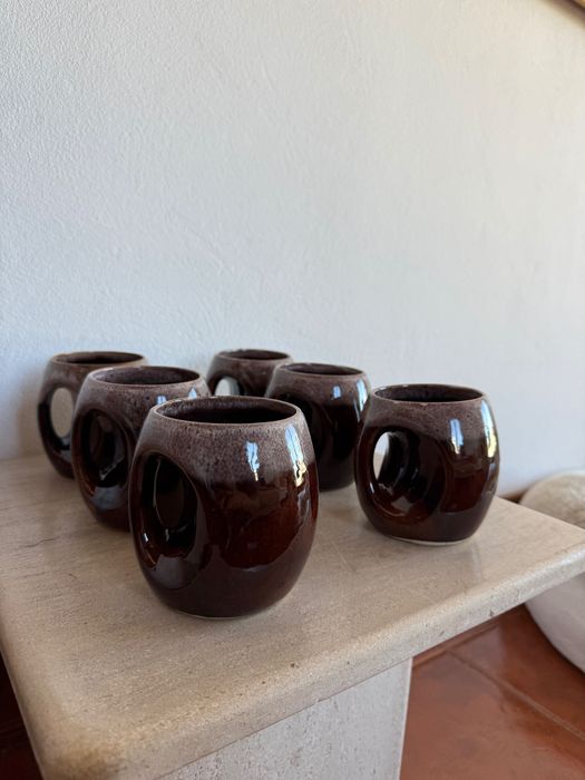 Conjunto de 6 canecas vintage em cerâmica Vidago