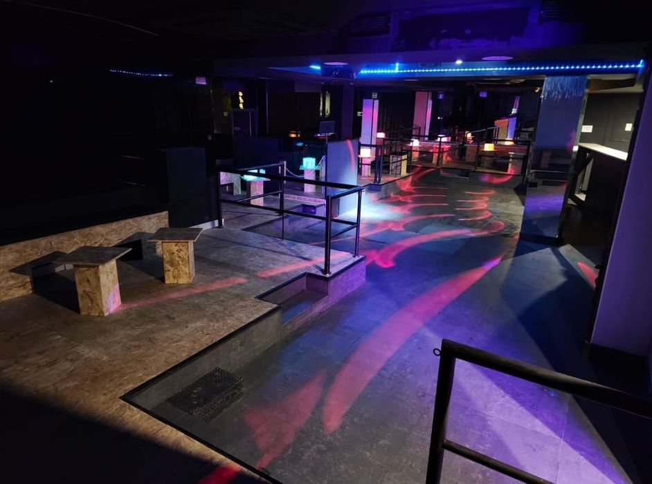 Alugo discoteca para festas privadas
