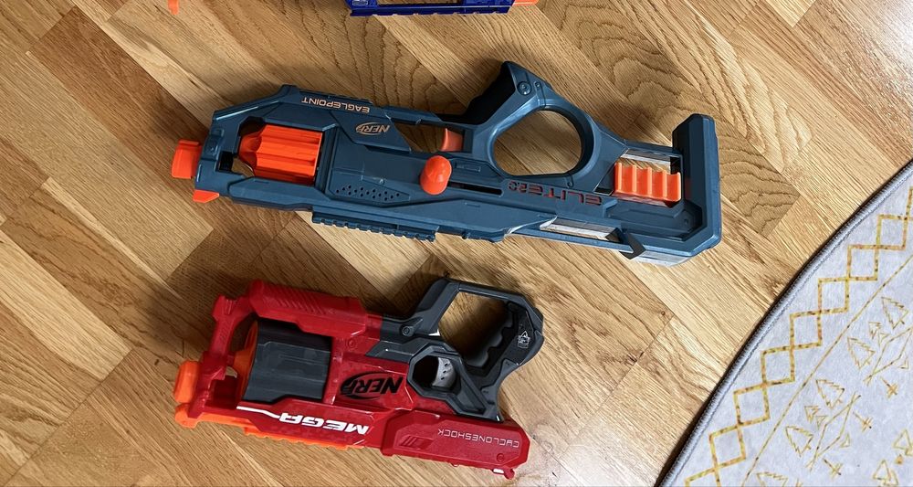 Бластер Nerf бластер