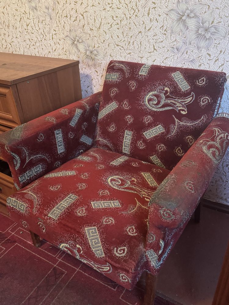 Віддам даром меблі