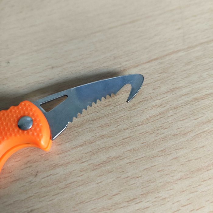 Gancho e corte Sobrevivência Acampamento Montanha