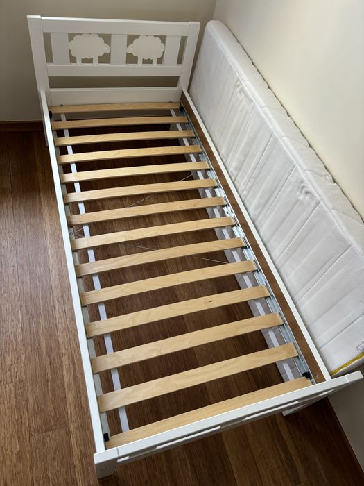 Łóżko KRITTER z barierką 70x160 cm + materac